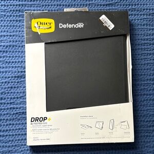 OtterBox iPad Pro 13-inch (M4) Case Defender Series - Black